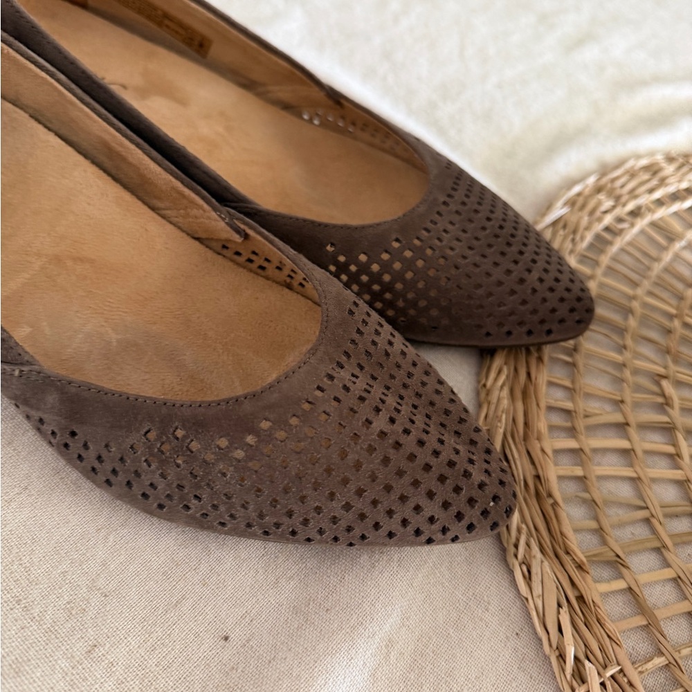 Vionic Posey Perforated Suede Point Toe Flats Sho… - image 2